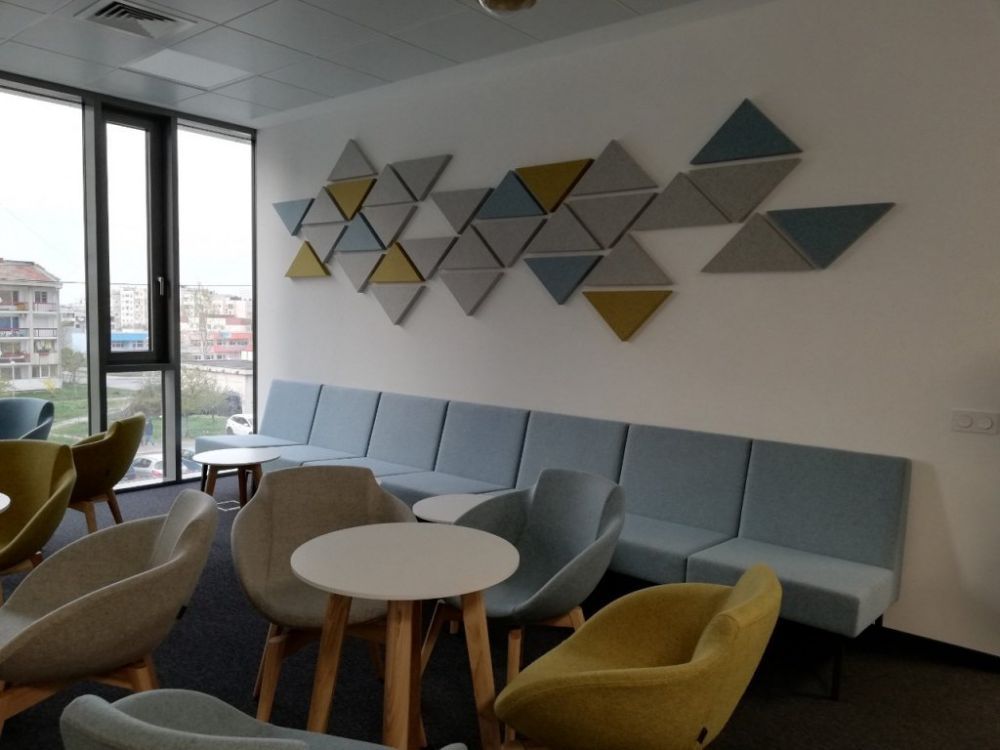 Tratament acustic personalizat al unui birou IT open-space