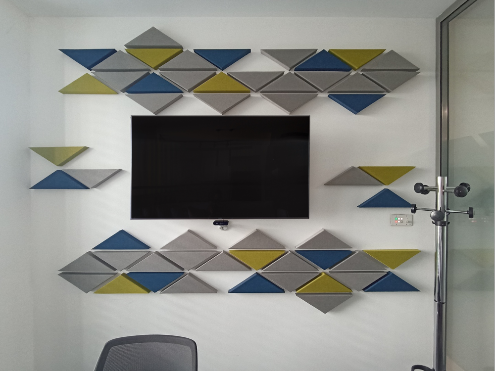 Triunghiuri personalizate pentru Sofia Office Space
