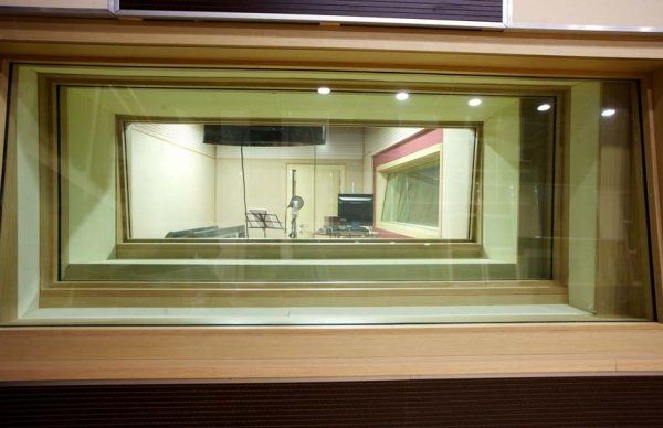 Dolly Media Studio - izolare fonica si acustica