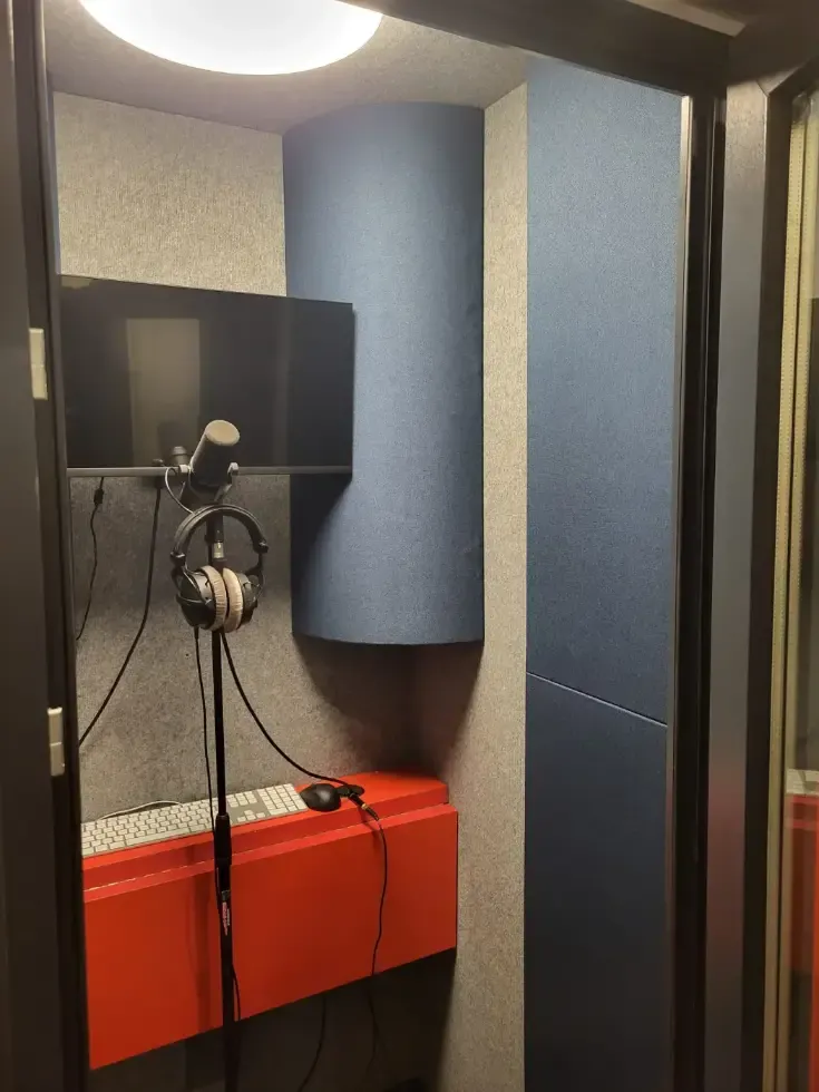 Tratament acustic al unei cabine de înregistrare