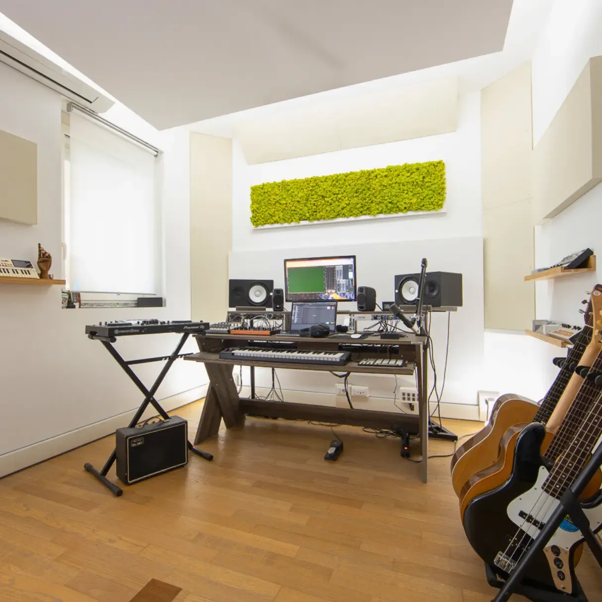 Studio de producție muzicală modernă din Roma