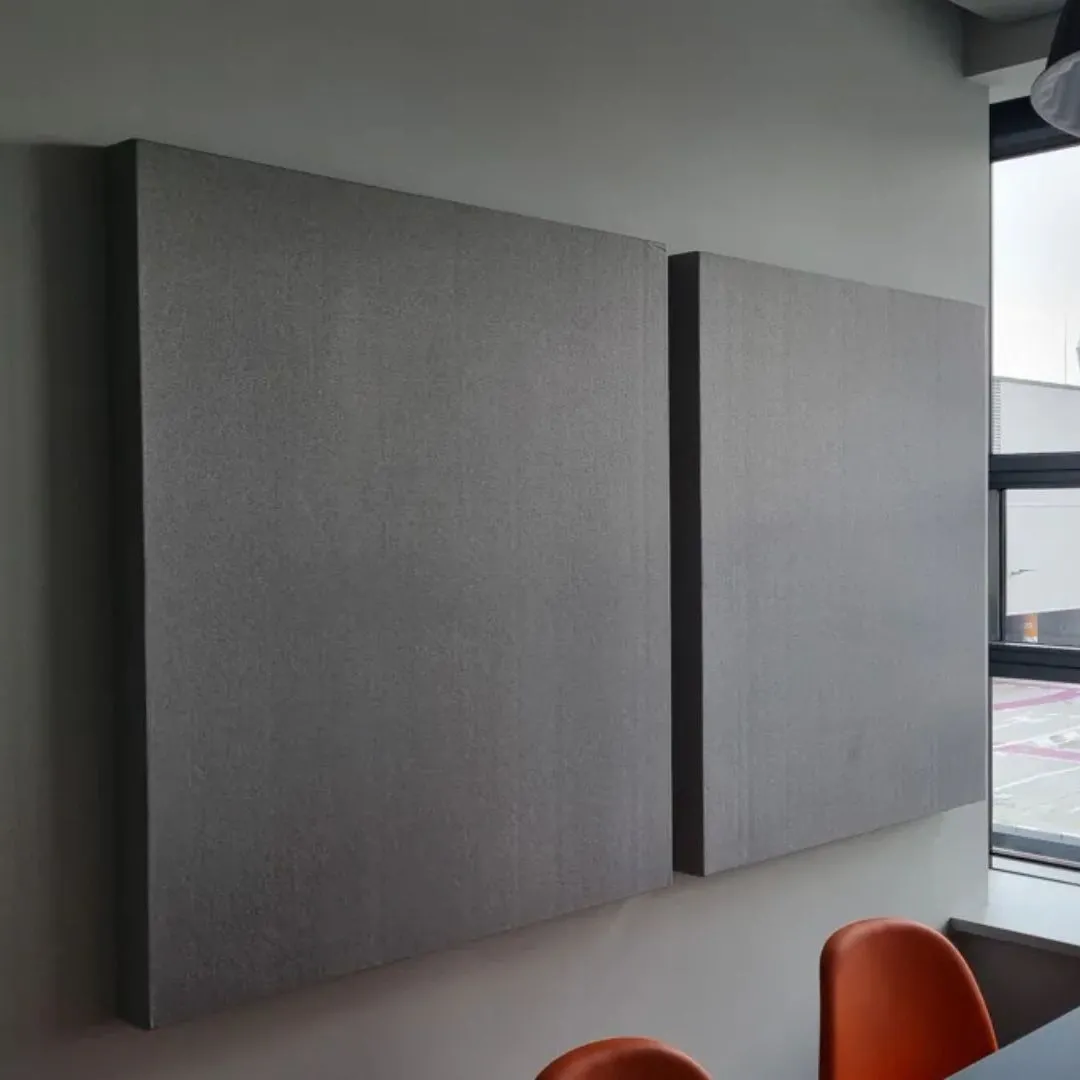 Tratament acustic pentru spațiul de coworking HubHub din Bratislava