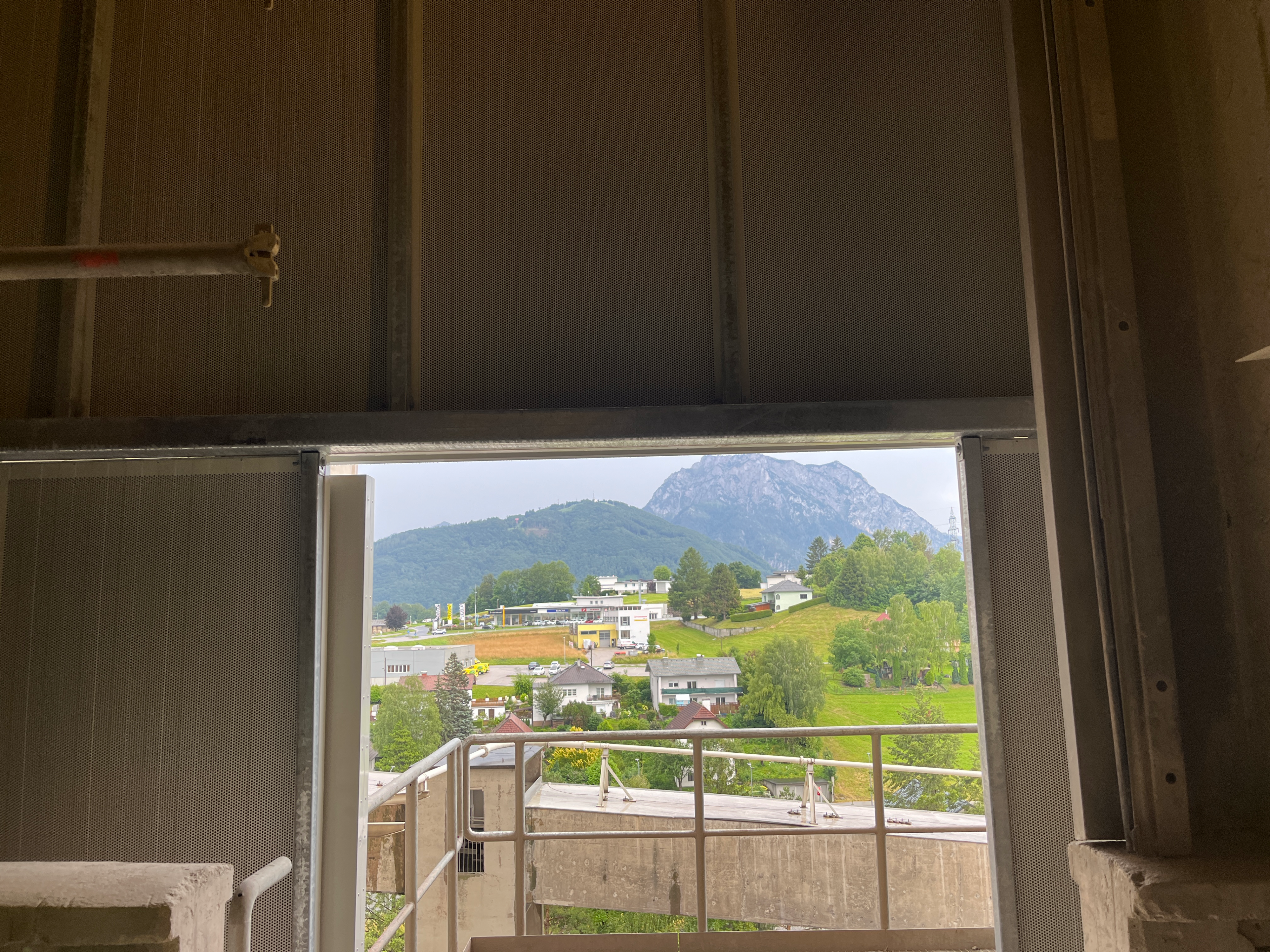 Izolarea fonică intr-o fabrica de ciment din Austria