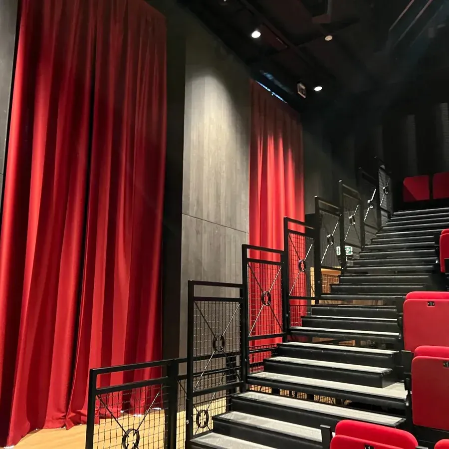 Renovarea acustică a Teatrului Arena din Bratislava