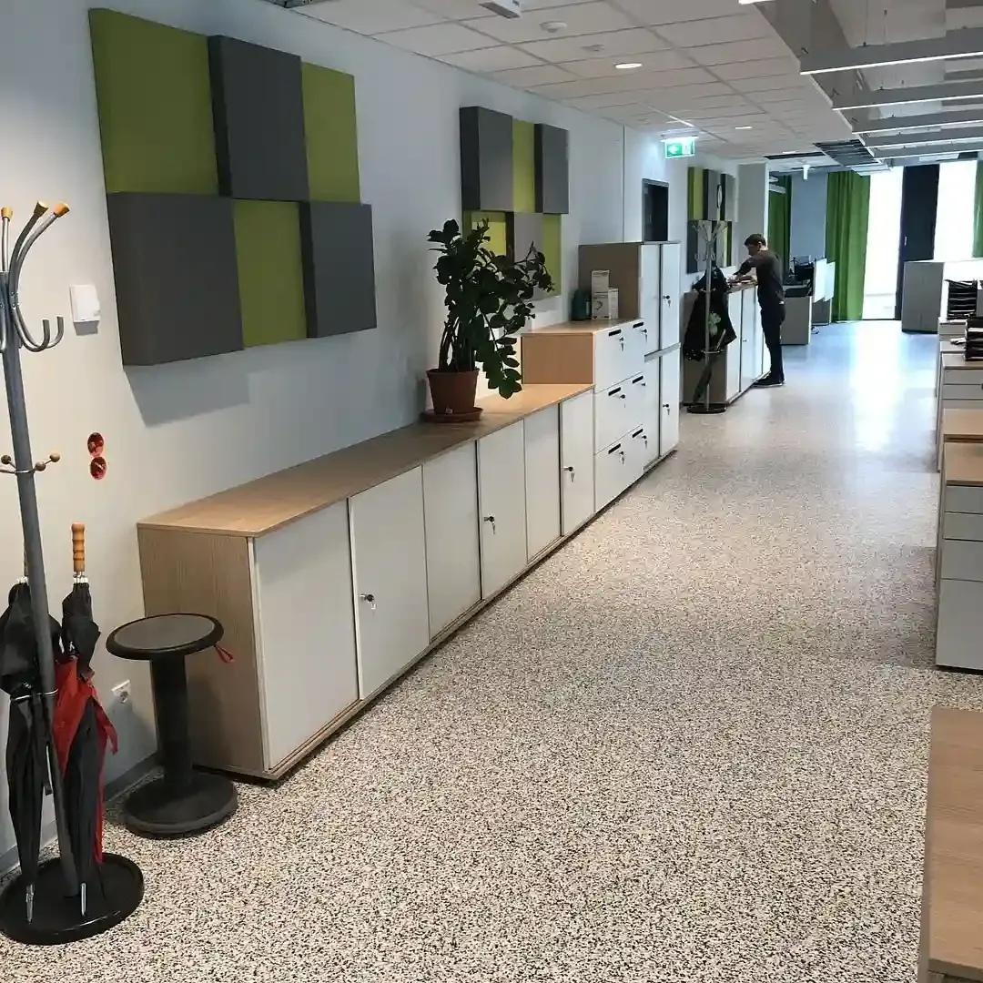 Îmbunătățirea acustică la Welser Profiles Office Extension