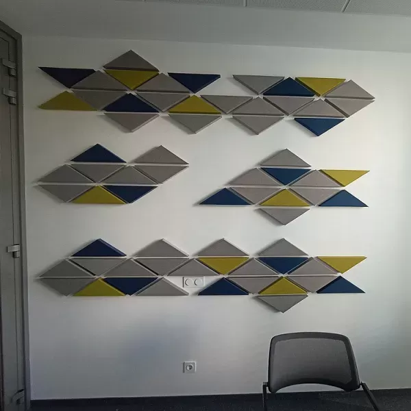 Triunghiuri personalizate pentru Sofia Office Space