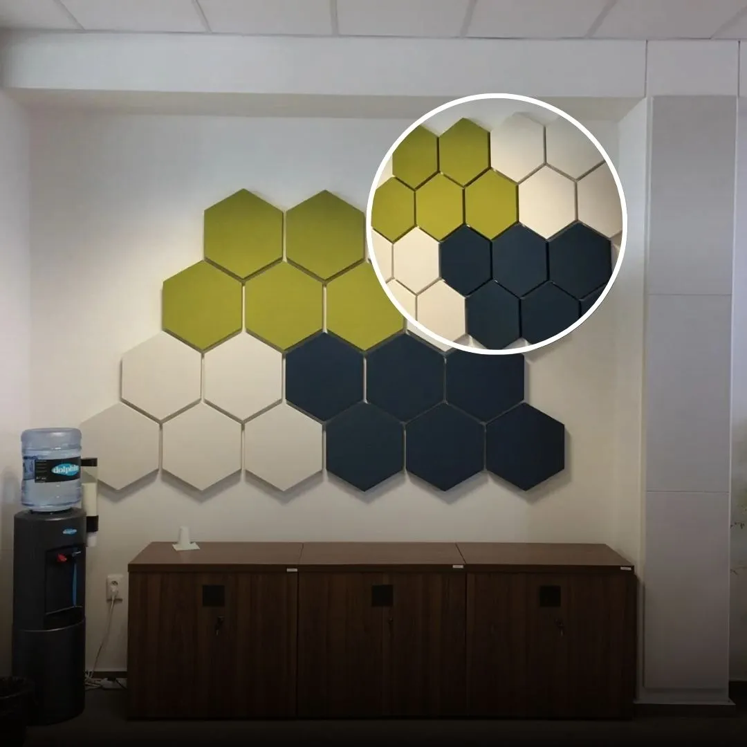 Design de perete acustic pentru sala de ședințe Lyreco din Pezinok