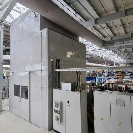 Izolare fonică industrială a unei prese zgomotoase la Miba Steeltec