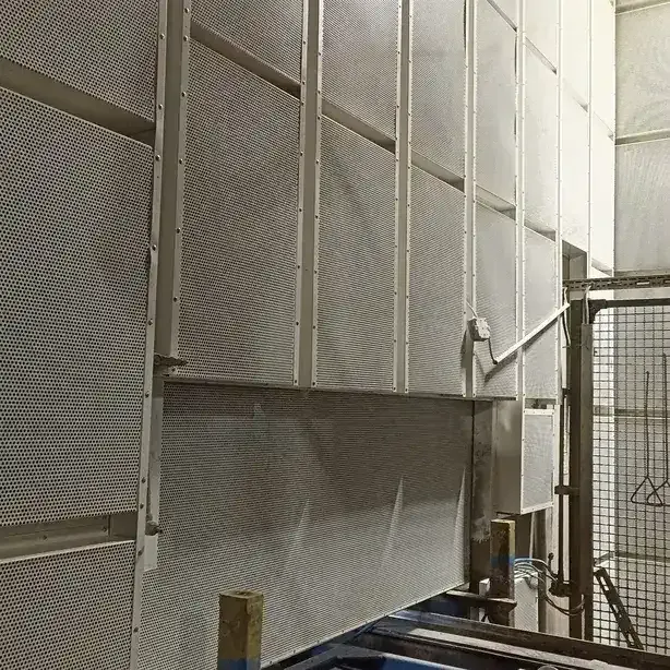 Izolare fonică în două etape pentru prese de beton în Republica Cehă