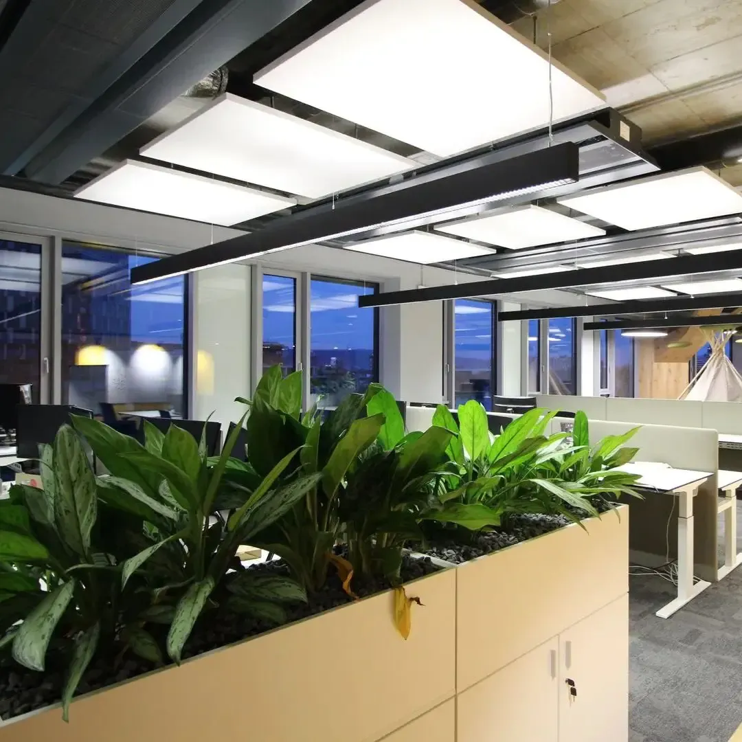 Tratament acustic pentru biroul deschis de 2.000 m² al Sygic din Bratislava