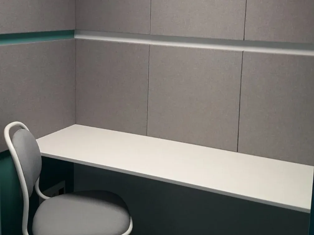 Panouri acustice pentru cabine telefonice instalate la Adecco Bulgaria