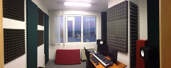 Tratament acustic pentru "Imperia online"